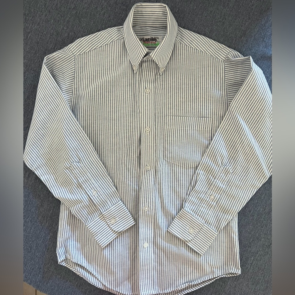 BOYS Striped Button-Down Long Sleeve Dress Shirt. Blue & White EUC 2 Available